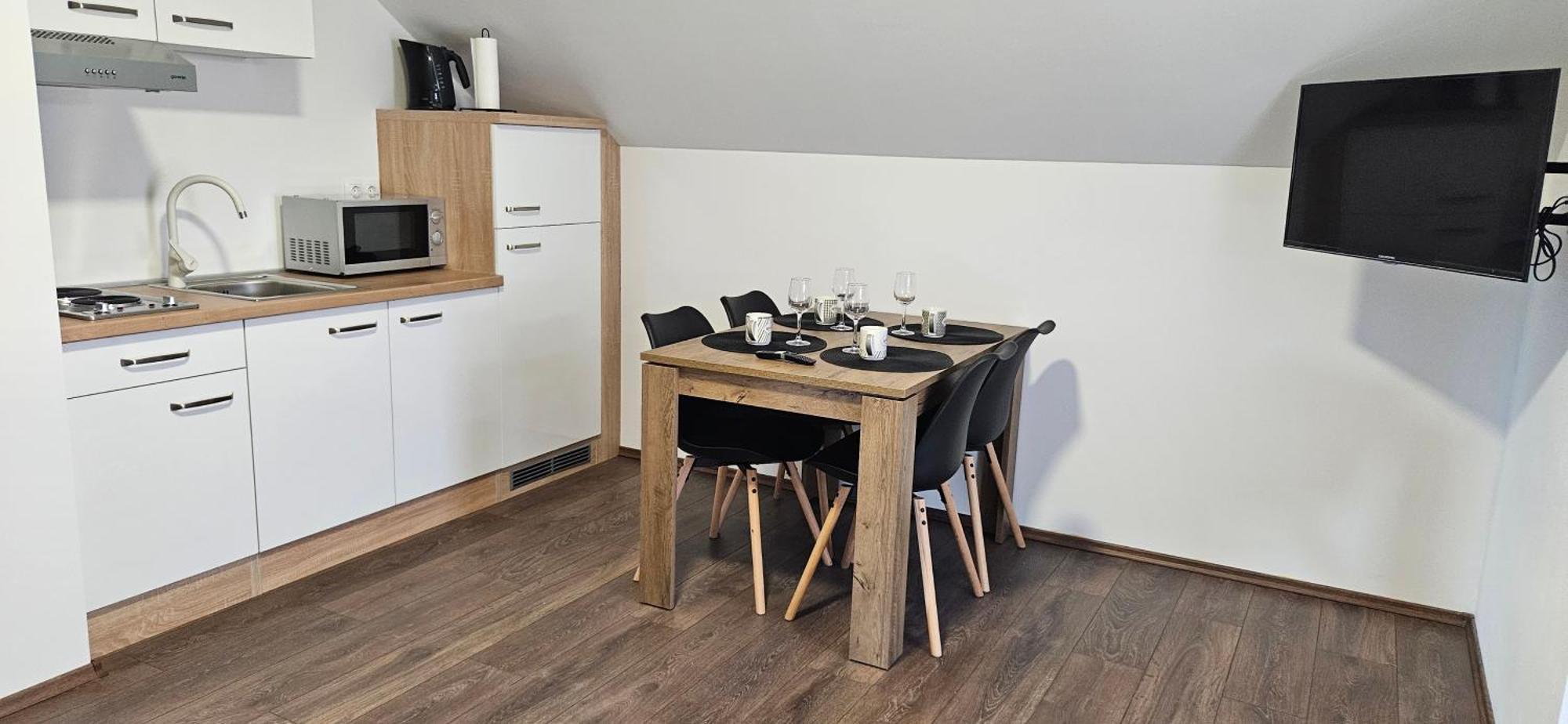 Apartman M&M Duga Resa Eksteriør bilde